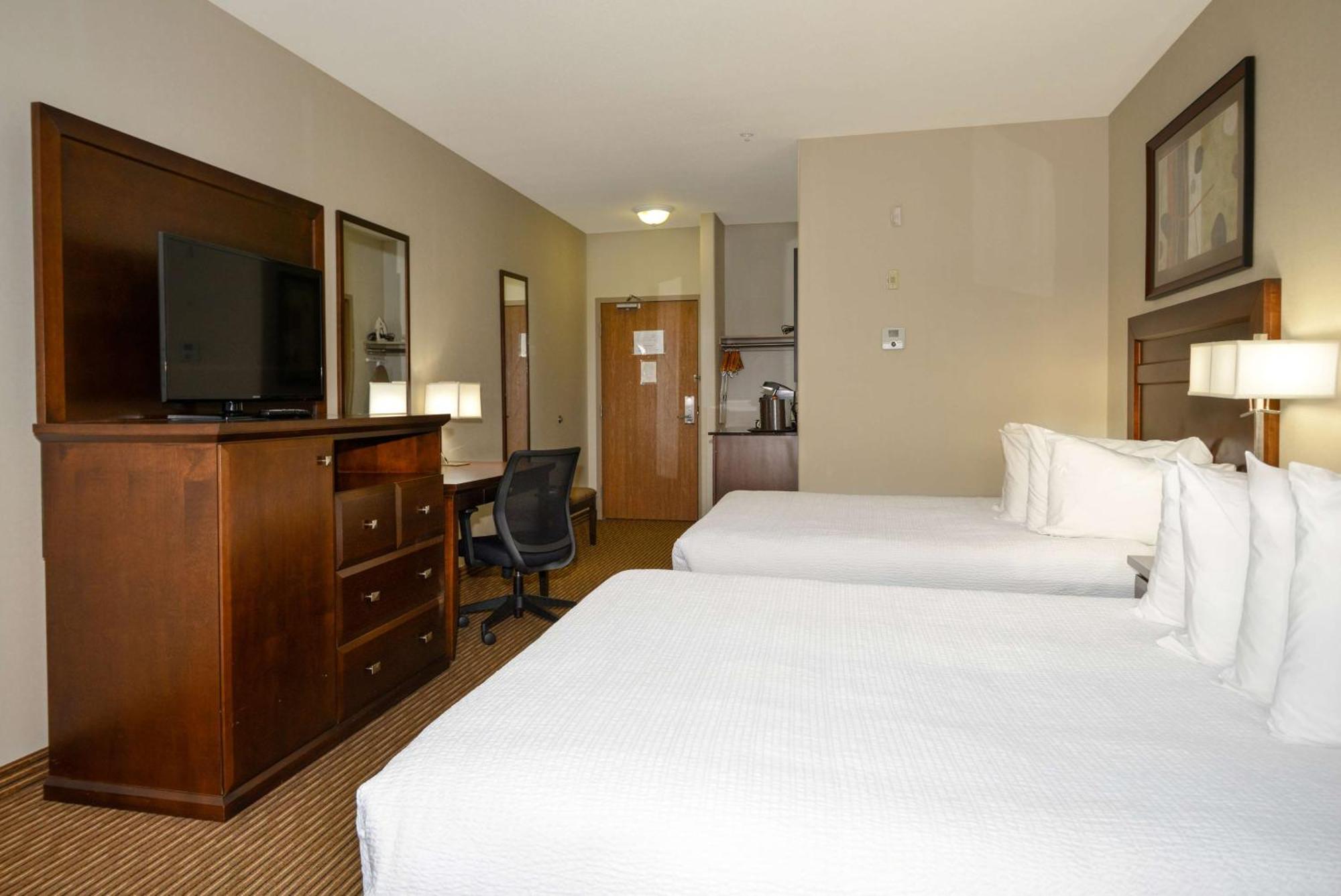 Coast Weyburn Hotel Zewnętrze zdjęcie