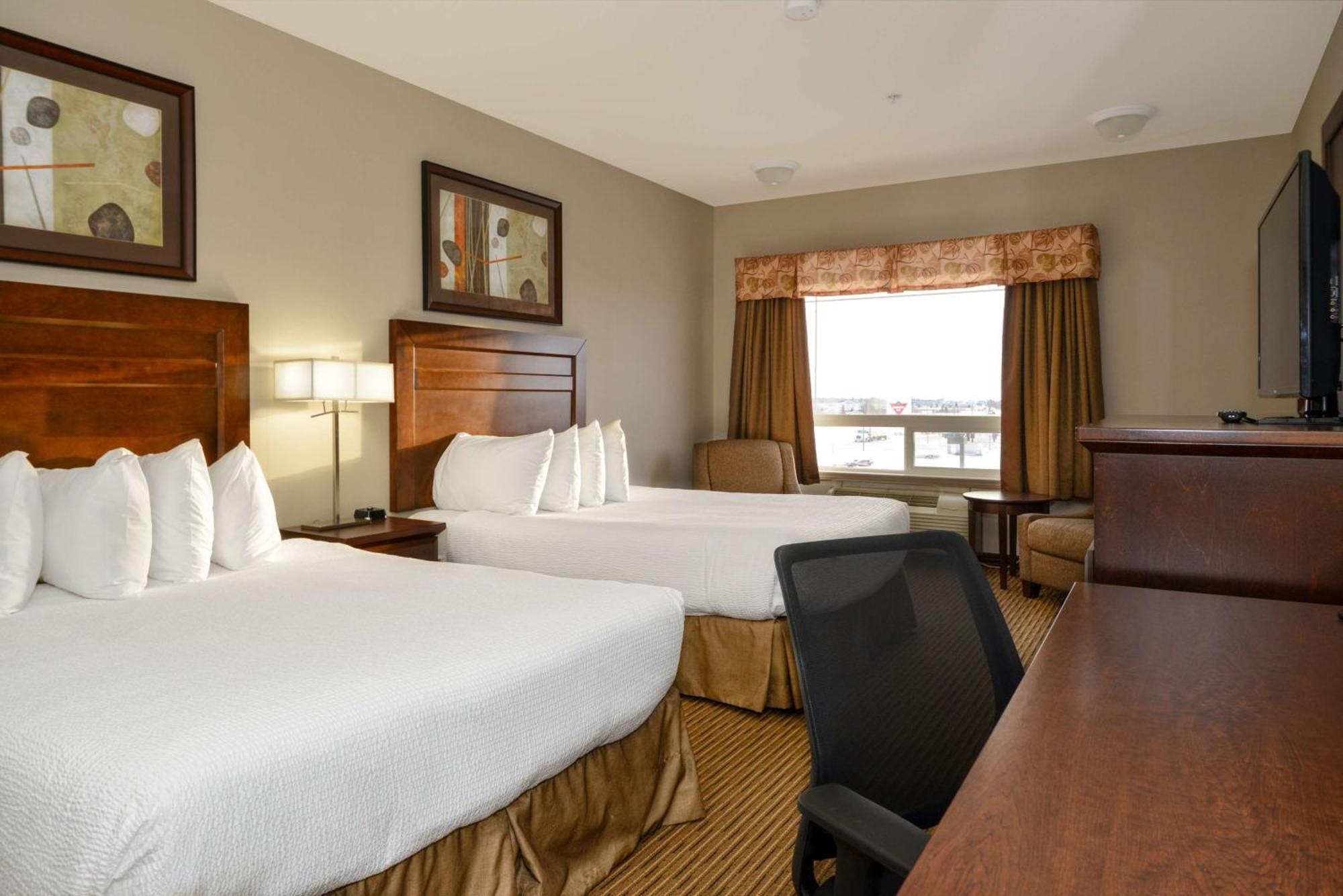 Coast Weyburn Hotel Zewnętrze zdjęcie